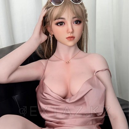 Реалистичная силиконовая секс-кукла Кики (150 см, 30 кг) от sex shop Extaz