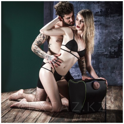 Подушка для фиксации мастурбаторов от Fleshlight от sex shop Extaz фото 6