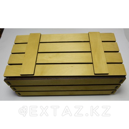 Подарочная коробка из реек от sex shop Extaz фото 2