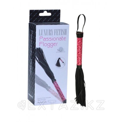 Плеть PASSIONATE FLOGGER (розовая рукоять) от sex shop Extaz