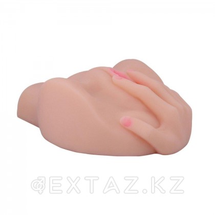 Реалистичный мастурбатор в виде половых губ от sex shop Extaz фото 3