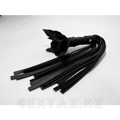 Былғары құйрықтары бар қара раушан лак от sex shop Extaz фото 2