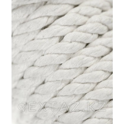 Хлопковая веревка для шибари, на катушке, белая, 10 м - extaz.kz фото 4 Шибариге арналған мақта арқан, катушкада, ақ, 10 м от sex shop Extaz фото 4