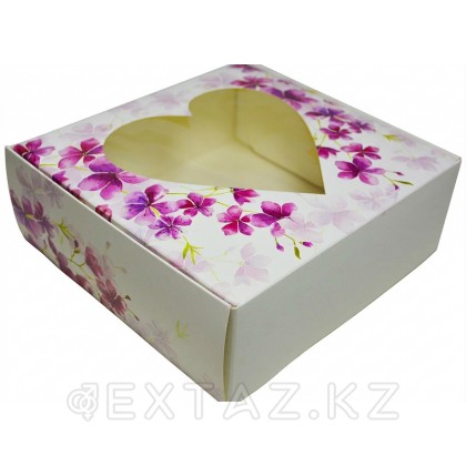 Жүрек тәрізді терезесі бар қорап (20*20*7) от sex shop Extaz фото 2