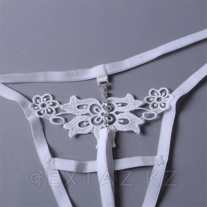 Стринги со стразами и кружевом, белые от sex shop Extaz фото 4
