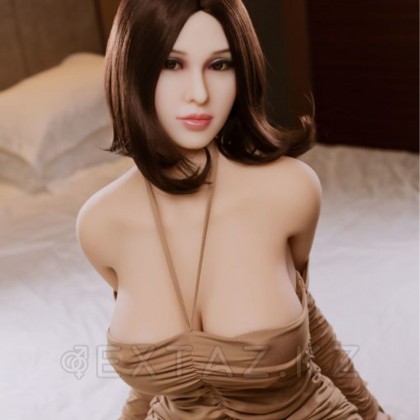 Реалистичная секс-кукла Изуми (165 см, 33 кг) от sex shop Extaz
