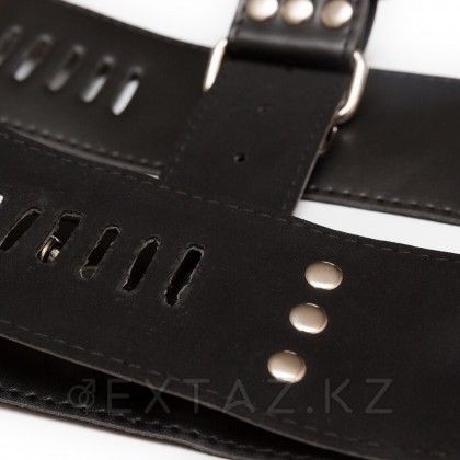 Набор для фиксации: наручники и ошейник от sex shop Extaz фото 3