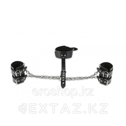 Фиксация с Ремнем и Наручниками от sex shop Extaz