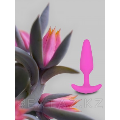 Gvibe Gplug XS Raspberry ең кішкентай басқарылатын діріл тығын, 7х2 см от sex shop Extaz фото 2