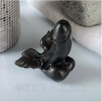 Қанаттары бар 