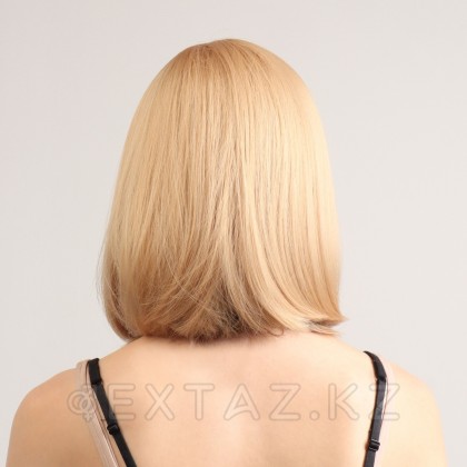30 см жарылысы бар жасанды Парик, аққұба түсі от sex shop Extaz фото 3