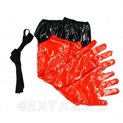 Платье виниловое 