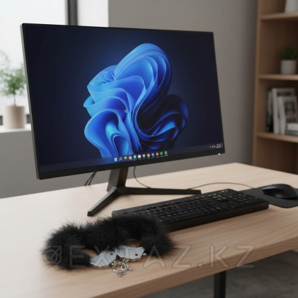 Adrien Lastic қара қауырсынды металл кісендер от sex shop Extaz фото 4