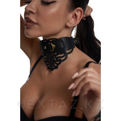Өрнектері мен алтын арматурасы бар бұйра шокер от sex shop Extaz фото 2