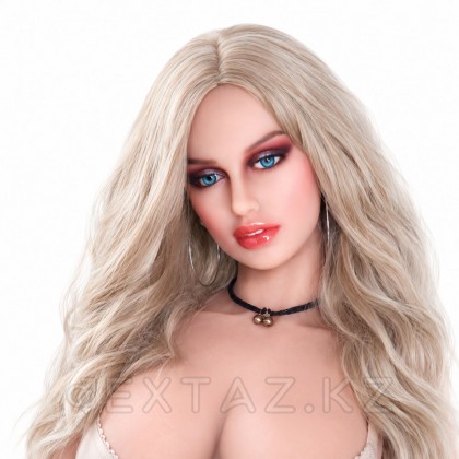 Реалистичная секс-кукла Николь (170 см, 46 кг) от sex shop Extaz