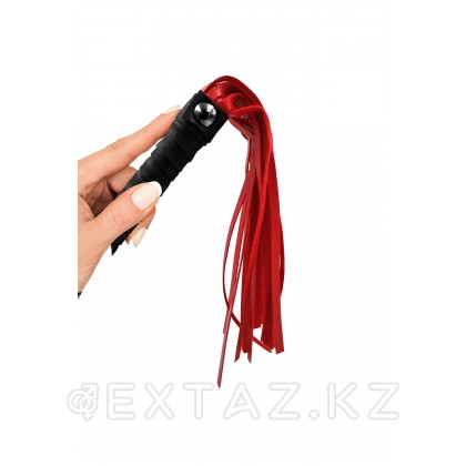 Қамшы қызыл, тұтқасы қара (30 см.) от sex shop Extaz фото 4