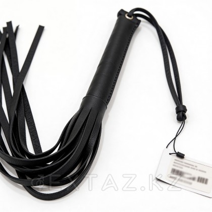 Қара сабы бар жасанды былғарыдан жасалған Флоггер от sex shop Extaz фото 4